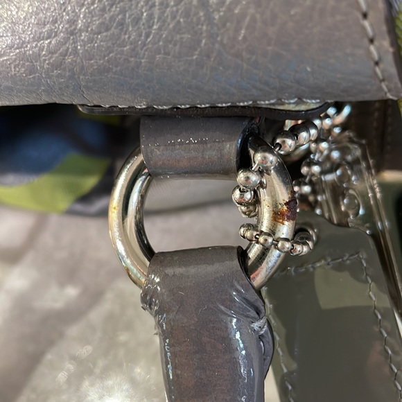 COACH Signature Handbag - Picture 9 of 10